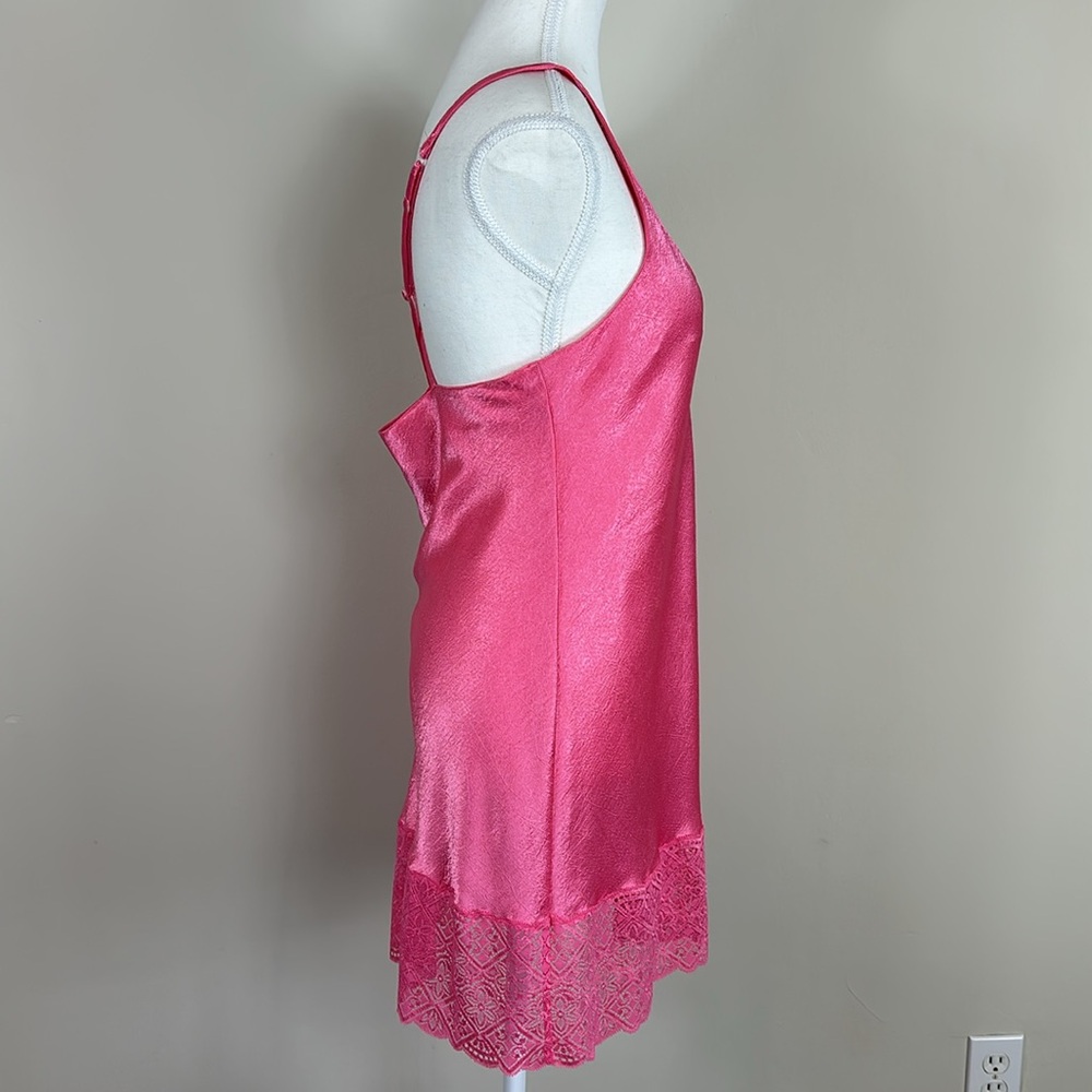 Victorias Secret Gold Label Pink Slip Dress Size Medium - Picture 3 of 5